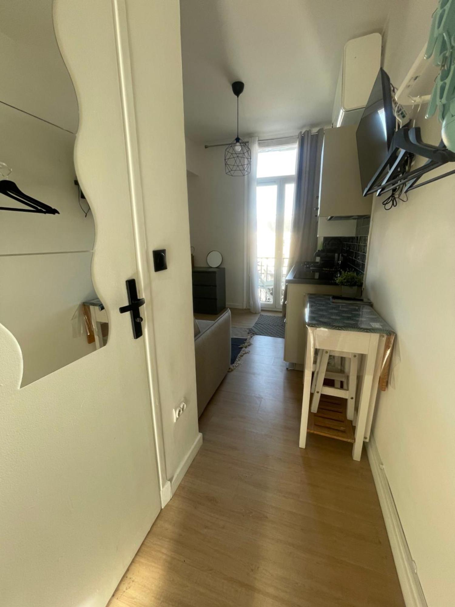 Cosy Studio En Face De La Gare Nizza Exterior foto