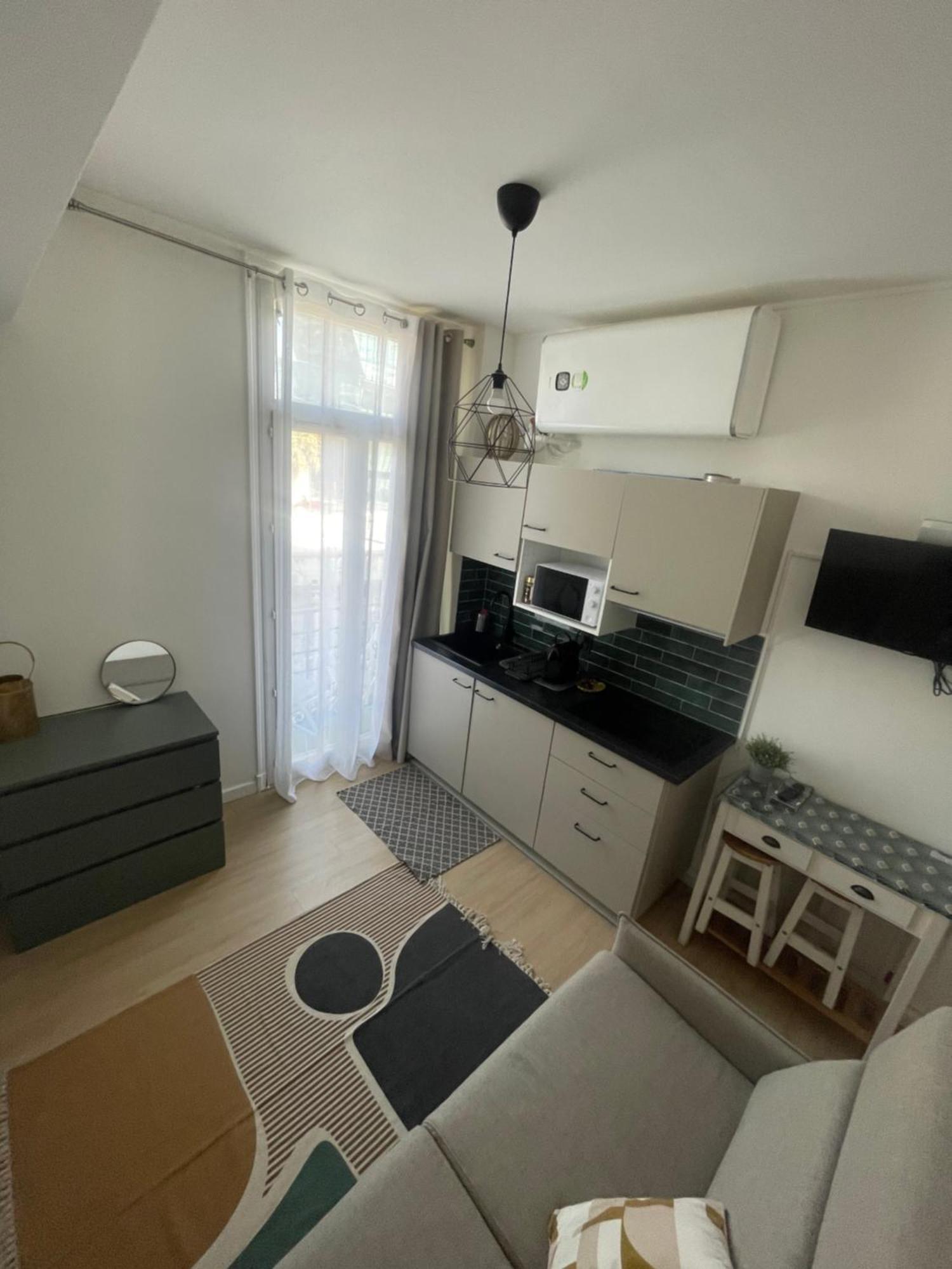 Cosy Studio En Face De La Gare Nizza Exterior foto