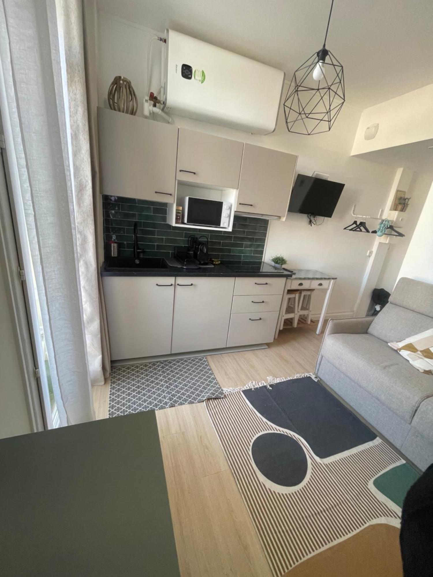 Cosy Studio En Face De La Gare Nizza Exterior foto
